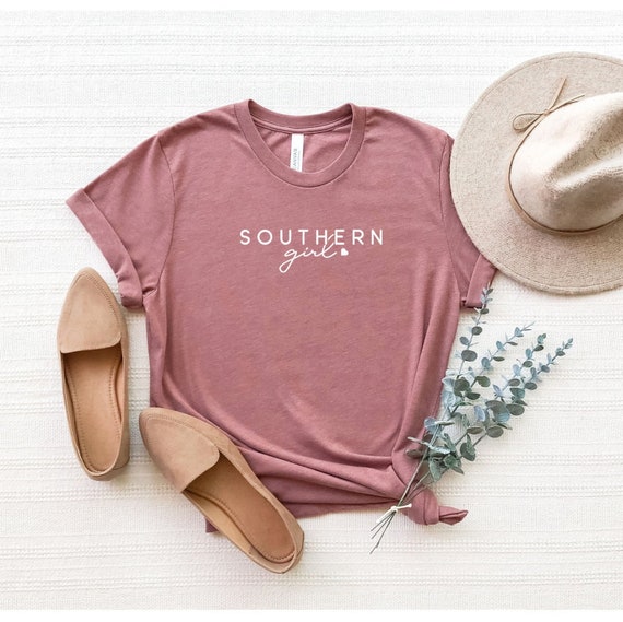 Southern Girl Shirt, Country Shirt, Southern Belle shirt, Cowgirl T-Shirt, Country girl shirt, Women's T-shirt