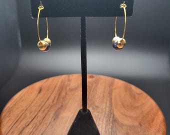 White and Black Pearl Hoop Earrings - Māori Polynesian Pacific Island