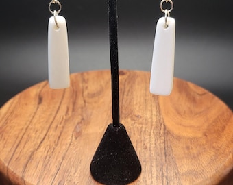 White Garden Stone Rectangle Teardrop Roimata Earrings - Māori Polynesian Pacific Island