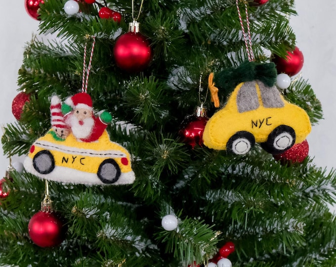 Felt NYC Taxi, Christmas Ornament, Yellow Taxi with Xmas tree, Gift for Kids, Tree Hanging, Holiday Gift, Taxi Lover Gift, Handmade Ornament