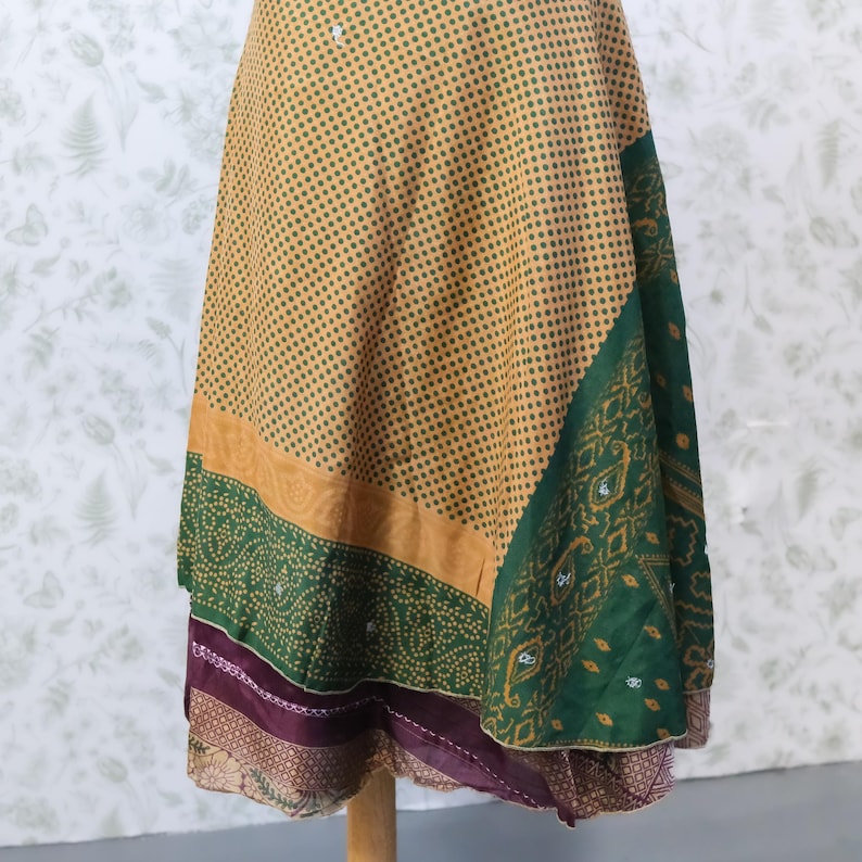Omkeerbare boho-wikkelrok, maxirok gerecyclede sari, zijden hippierok, festivaloutfit, unieke kleding afbeelding 4