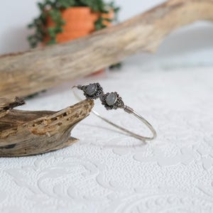 Bransoletka z kamieniami szlachetnymi w stylu boho, regulowana bransoletka plemienna, ręcznie robiona biżuteria vintage, rustykalna bransoletka na prezent festiwalowy