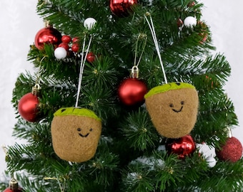 Needle Felted Kiwi Ornament, Fruit Keychain, Wool Felt Hanging, Bag Accessory, Gift For Her, Handmade Ornaments, FairTrade Felt Charm