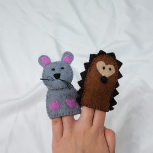 Animal Felt Finger Puppets, Hedge Hog Finger Puppets,Cat Felted Puppet  Handmade Gift for Kids, Pretend Play, Non Itchy, Ecofriendly Toy