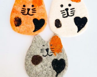 Cute Felt Cat Handmade Coaster, NonItchyCoaster, House Warming Gift, MoistureAbsorbent, AnimalCoaster, TableDecor, Gift For Mom, Coaster Set