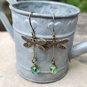 Boho Dragonfly Vintage Bead Earrings, Antique Brass Dragonfly Earrings, Czech Glass Dangle Earrings, Nature Earrings, Shabby Chic