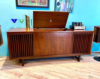 Zenith Stereo Console | Etsy