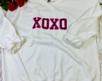 Embroidered Applique XOXO Valentines Hearts Sweatshirt