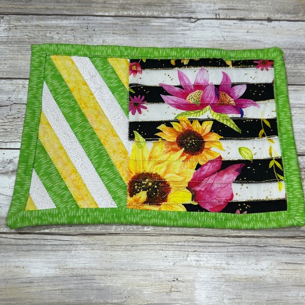 Bright Floral Sunflower Sweetpea Striped Quilted Mug Rug Coffee Tea Drink Coaster