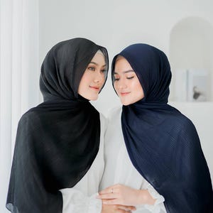 CYRA Scarf, 40 Colors Pleated Hijab Shayla, Textured Plissé Headscarf, Lightweight Scarves Wrap Shawl Navy Blue, Cute Muslim Gifts for Women
