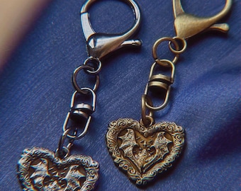Night Court-sleutelhanger: ACOTAR Feysand-sieraden, Sarah J Maas