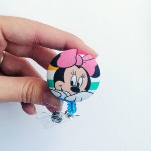 Minnie retractable identifier, retractable ID, holder holder, nurse gift, sanitary accessory, hospital card holder, stamped key fob