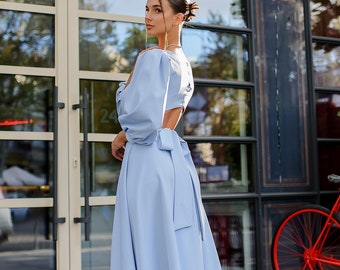 Robe midi bleu bébé avec dos nu et manches volumineuses, robe longue bleu clair pour un rendez-vous galant, robe midi modeste et élégante