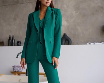 Emerald Green Pantsuit: Women's 3-Piece Blazer Trouser Set