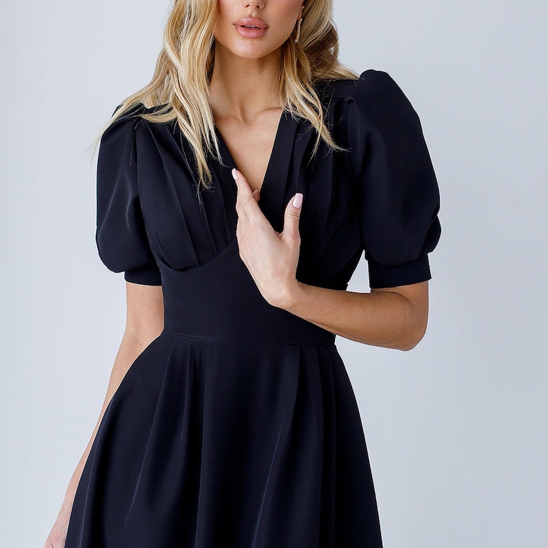 black silk and lace dress Weslyn Satin High Slit – Miss Circle NA-06.02.25AM Color:As Photo(White) White House Black Market