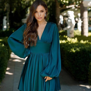 Long Sleeve Green Satin Mini Dress 