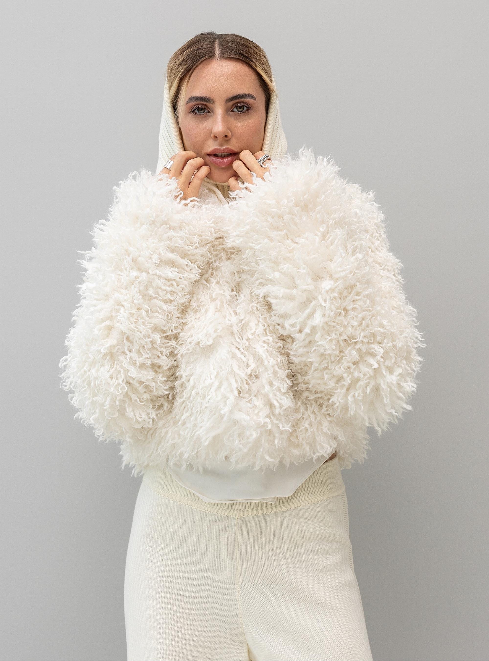 g*8様 Rosen Kreuz CROPPED 2WAY FUR HOOD M alexanderwang Faux Fur Trim Cropped Hoodie | Bloomingdale's Women