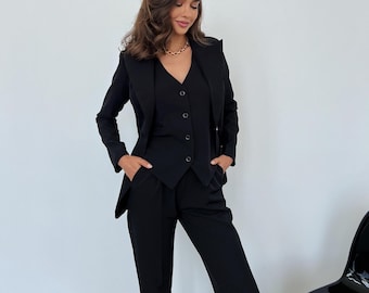 Black Three-Piece Pantsuit with Buttoned Vest, Blazer and Tapered Pants