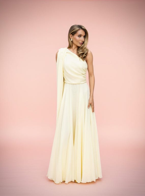 blue cocktail dress short Sherri Hill Print Ruffle Homecoming 57295 Ivory/Blue Print / 24 __SizeChart:baby-size-chart Size:REG 32/33 - 18 while the pearls tassels Olive Bridesmaid Dress Luxe