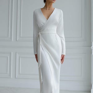 long sleeve vow renewal dresses 27 Dreamy Vow Renewal Dresses That Look Amazing at Every Age