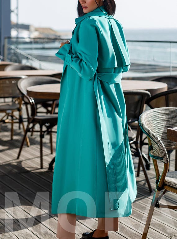 Treat Ürself Girly ribbon trench coat Treat yourself to a girly ribbon trench coat!