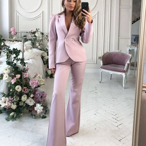 Women Mauve Slim Fit Blazer With Bellbottom Pants