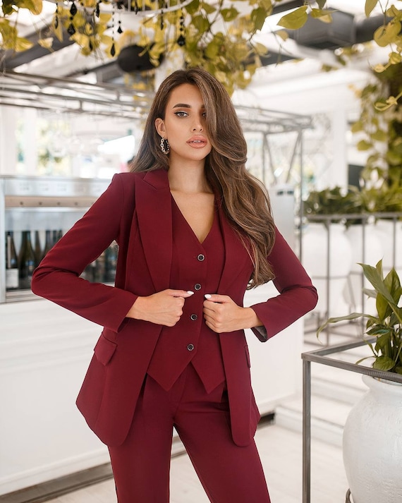 Buy Red Office Women 3-piece Suit With Slim Fit Pants, Buttoned Vest and  Single-breasted Blazer, Womens Office Wear, Red Pants Suit Online in India  