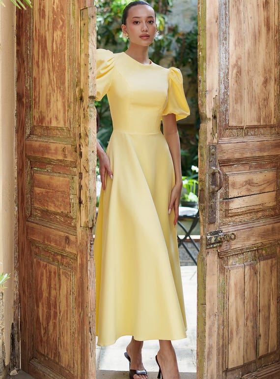 beach dress for women maxi PRETTYGARDEN Sleeveless Casual Flowy Dress,Apricot,S weather destinations ItemGroup:Dresses & Jumpsuits CELINE - Mini Dress Color:Royal Blue as Pictures