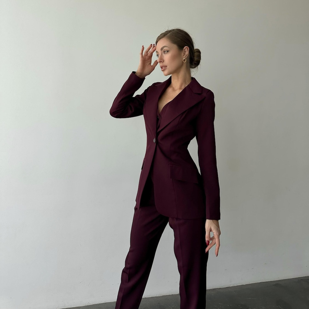 Costume blazer bordeaux pour femme, costume pièces bureau pour