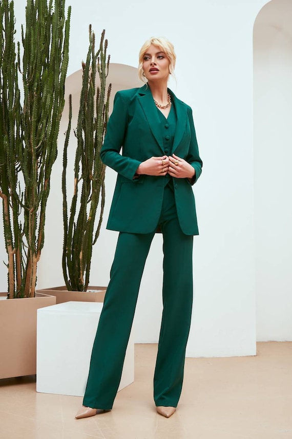 Ensemble tailleur pantalon + blazer vert
