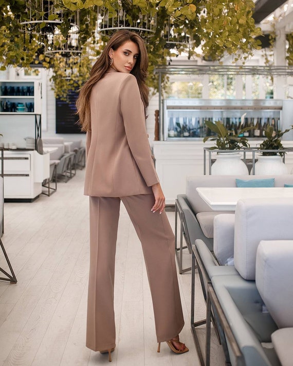 Formal Pantsuit for Business Women, Tall Women Pants and Blazer Suit,  3-piece Women's Pantsuit for Special Events, Office Wear Womens 