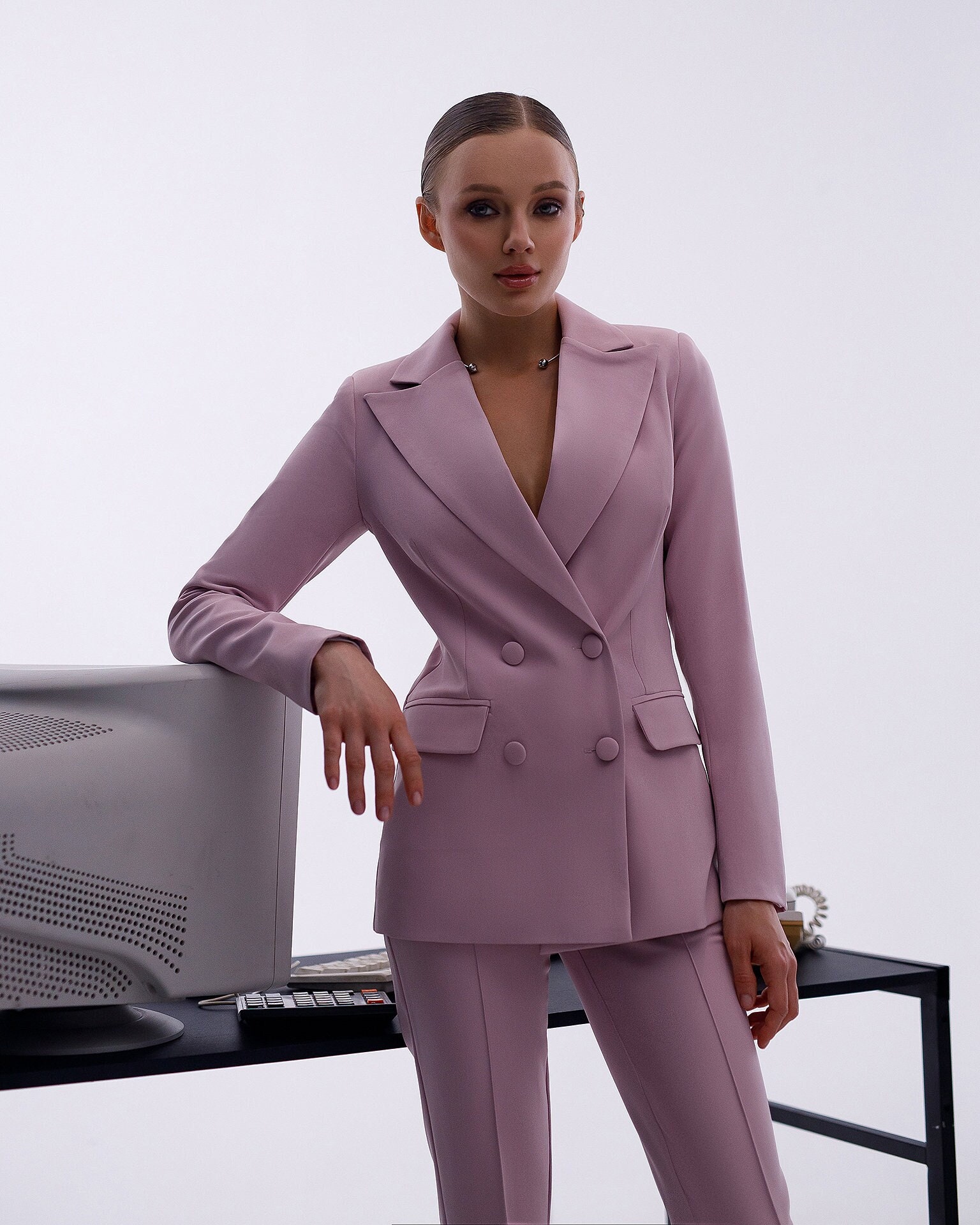 Dusty Pink 2-piece Blazer Trouser Suit for Women, Black Pantsuit Womens, Womens  Formal Wear, Pink Pantsuit for Women, Pink Blazer Suit -  Canada