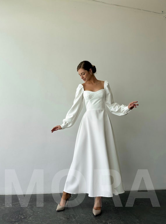 Long Sleeve, Sweetheart Neckline Dress Long Sleeve, Sweetheart Neckline Dress