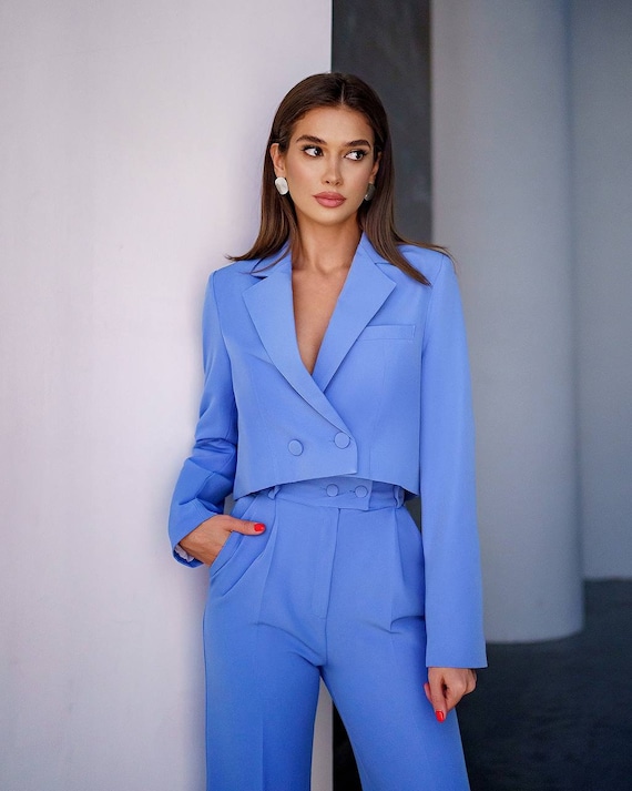 Blue Pantsuit for Women With Cropped Buttoned Blazer and Straight Pants  Front Slits, Blue Blazer Trouser Suit for Women, Trendy Pantsuit 