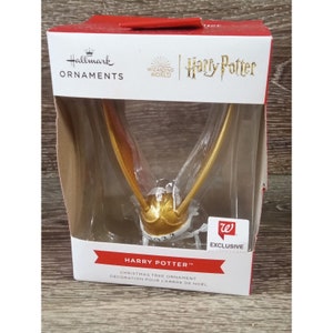 Buy Golden Snitch Harry Potter Themed Cake Pops Online in India 