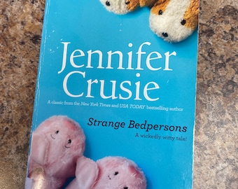 Strange Bedpersons by Jennifer Crusie
