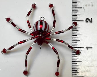 Pfefferminz-Perlen-Spinne