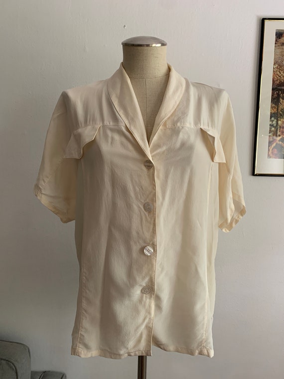 Vintage 100% Silk Shirt | Beige Resort Tee | Boyf… - image 1