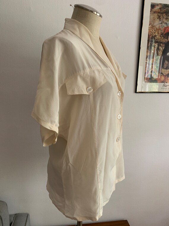 Vintage 100% Silk Shirt | Beige Resort Tee | Boyf… - image 3