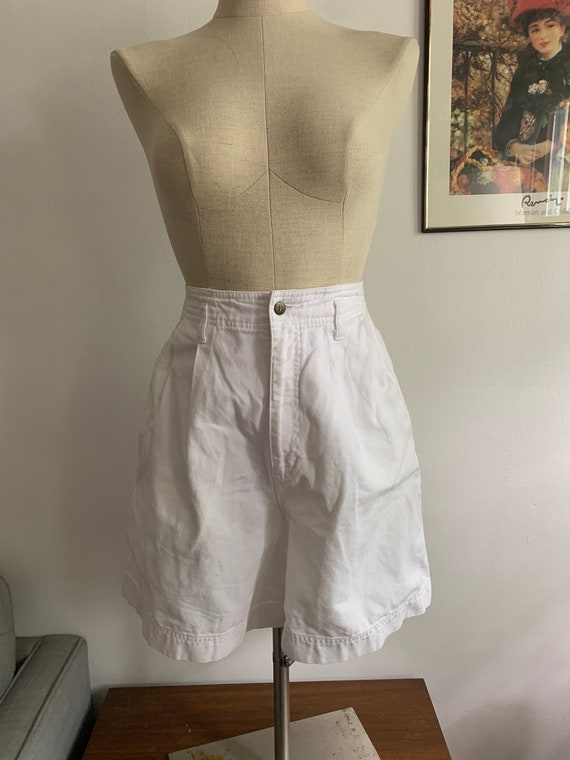 Gap High-Waisted Shorts | White Bermuda Shorts | 9