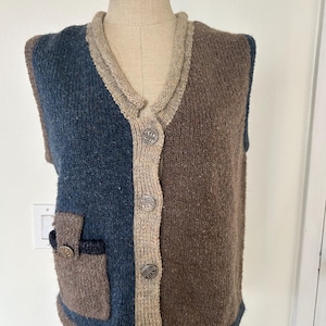 Vintage Sweater Vest | Knitted Vest | Knit Sweater Vest | Color Blocked Sweater Vest | Spring Vest | 90s Clothing | 90s Sweaters | 90s Vest