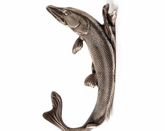 Solid Brass Northern Pike Wall Hook, Handmade Fish Coat Hanger, Rustic Lake Cabin Decor, Angler Gift, Entryway Organizer.