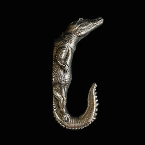 Crocodile Wall Hook – Nickel Silver (German Silver) – Handmade Neusilber Croc Hook – Animal Wall Hanger – Reptile Decor Gift.