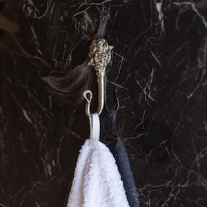 Medusa Gorgon Wall Hook: Mythological Snake Coat Hanger image 10