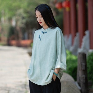 Linen Cotton Women Blouse with Handwoven Buckle Button, chinese style women blouse linen liziqi, Taichi jacket, Tang suit 050321a