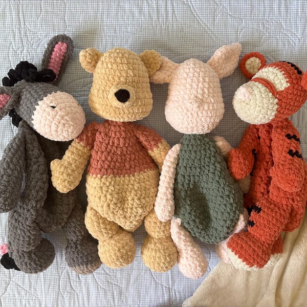 Peluche de bebé de ganchillo, estilo vintage pastel, regalo hecho a mano para baby shower, decoración neutra para habitación infantil, regalo familiar para bebé / HECHO A MEDIDA