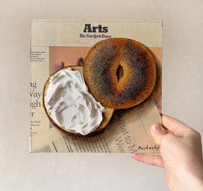Bagel schilderij krantenkunst Impasto schilderij krant schilderij bagel kunst op krant muurkunst origineel eten schilderij brood schilderij afbeelding 6