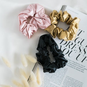 100% Pure Mulberry Silk Hair Scrunchies/ Hair Ties/ Hair Accessories - Anti Pull, Anti Tug, Anti Hair Loss (Set of 3)