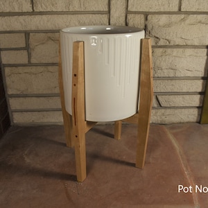 Wooden Plant Stand for 10&quot; Diameter Pot