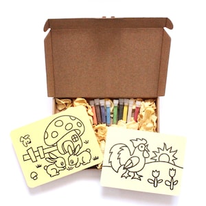 Colored Sand Set &quot;Lovely Easter Set With Bunnies and a Rooster&quot;